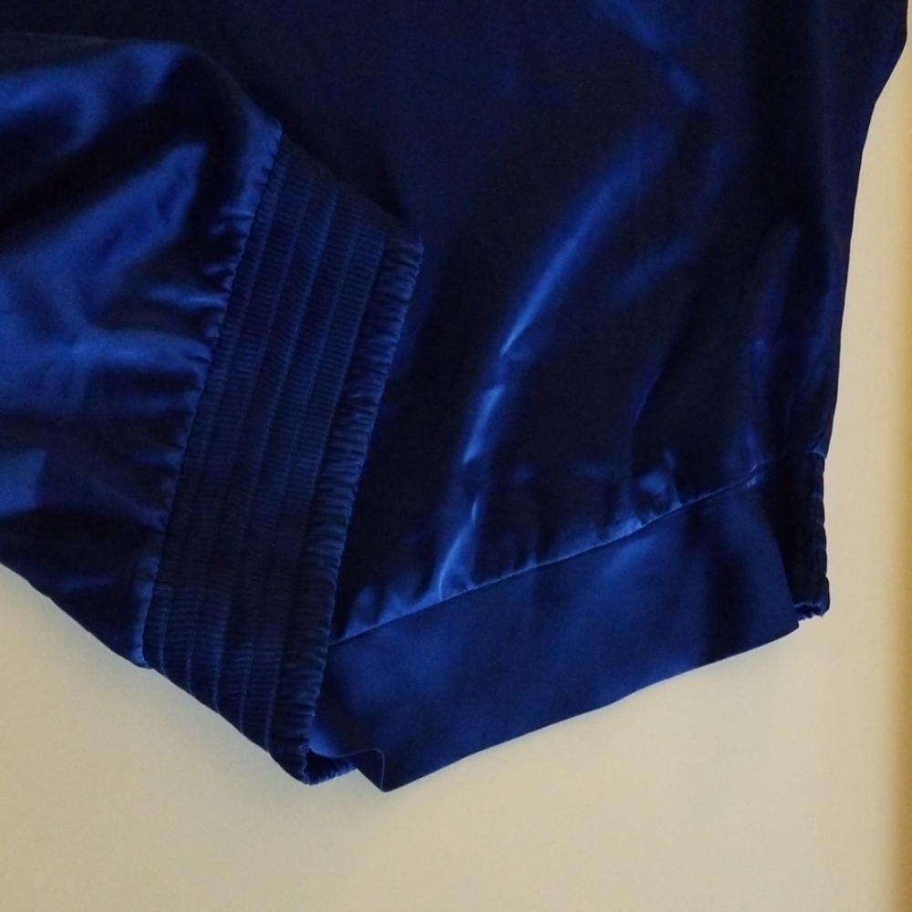 Express Blouson Top - Picture 8 of 8